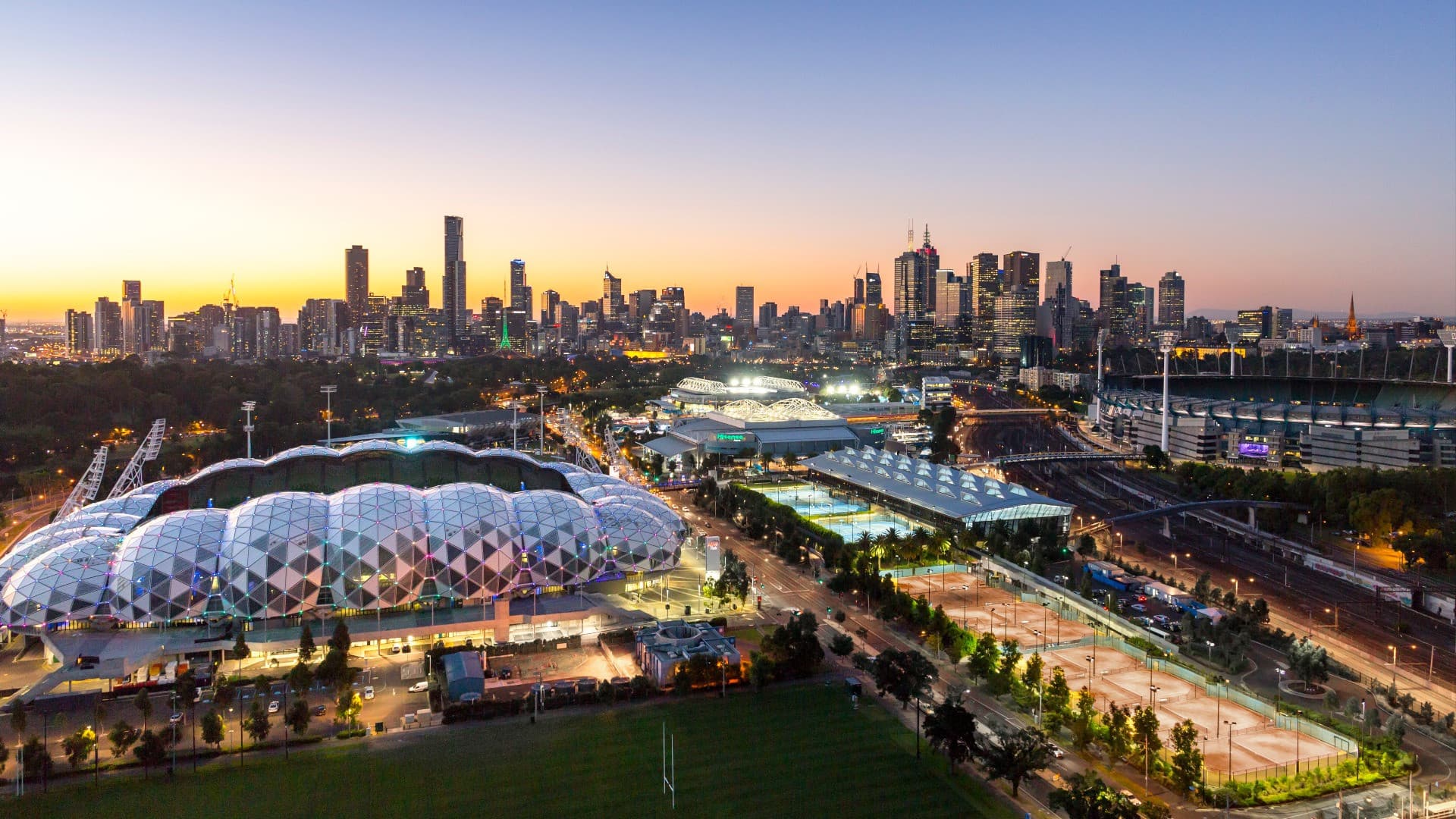 MCG and Melbourne Sports Precinct Guided Tour - image 5